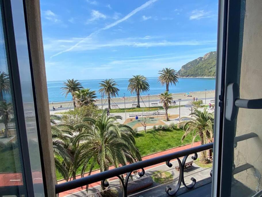 A Window To The Sea Apartment Riva Trigoso Ngoại thất bức ảnh